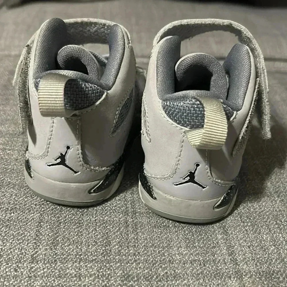 Air Jordan’s High Tops Baby Size 4C Gray - Picture 8 of 9